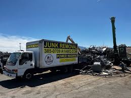 Best Foreclosure Cleanout  in Herington, KS